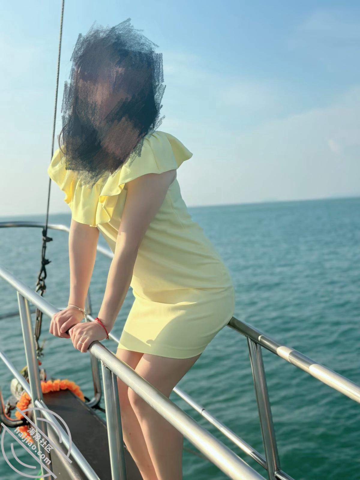 图片[9]-作者：你的妈妈 《43岁离异熟女，绝美阿姨生活照，肉丝情趣内射》-老宋小屋